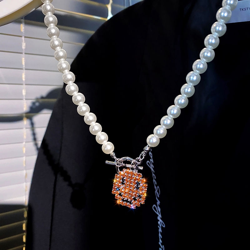 Dây Chuyền Ngọc Trai Mặt Cười Thiết Kế Dáng Ngắn Thời Trang 22366