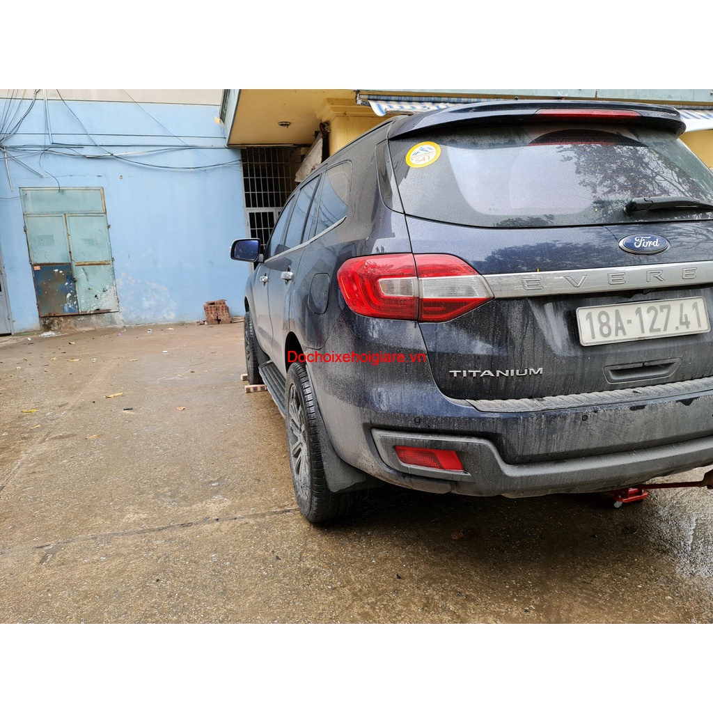 Miếng Đệm Lốp Xe Ford Everest