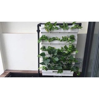 1 bộ Baki trắng 3 tầng đã khoan sẵn , ống dẫn khoan dàn mưa