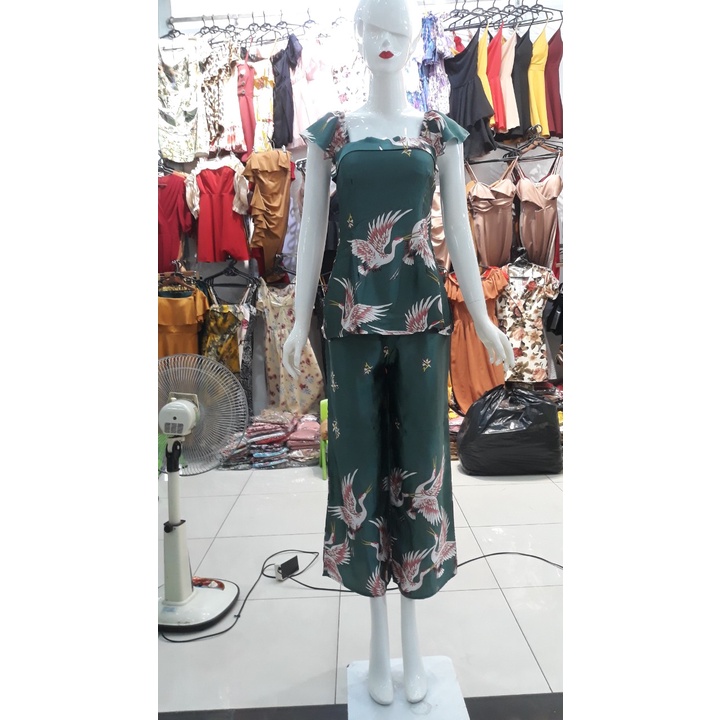 Sét bộ mặc nhà quần ống rộng áo cúp ngực, dây cánh tiên họa tiết chim hạc siêu sang