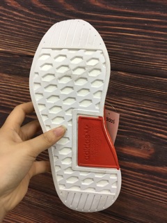 Giày thể thao NMD R2 đỏ