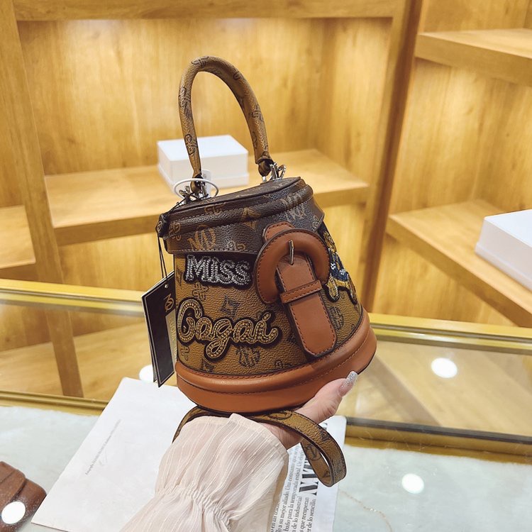 Túi Đeo Chéo Da PU Khóa Nam Châm Thời Trang Hàn Quốc