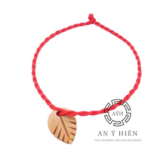 Vòng chỉ đỏ lá bàng ( An Ý Hiên)