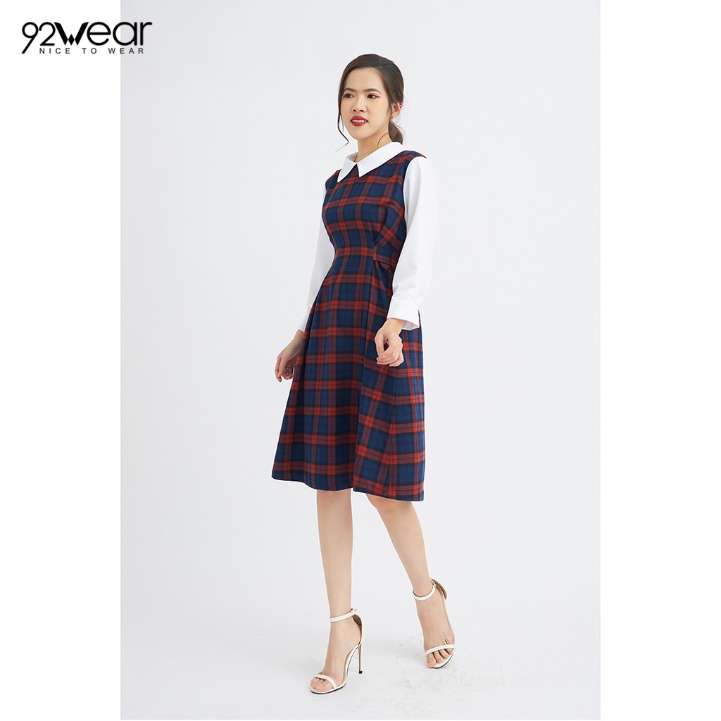 Đầm xòe dáng dài kẻ caro phối tay trắng DEW0330 - 92WEAR