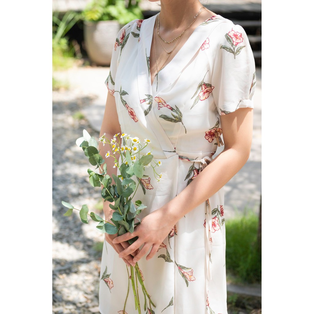 [Mã WABRWA15 giảm 15% đơn 300K] HEYBEE Đầm hoa đắp chéo Vivian HT253 | BigBuy360 - bigbuy360.vn