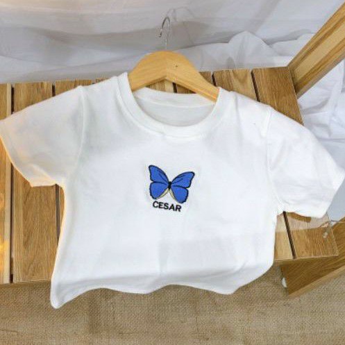 Áo thun croptop quyến rũ