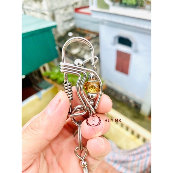 Móc khoá thủ công đá phong thuỷ - đá vàng