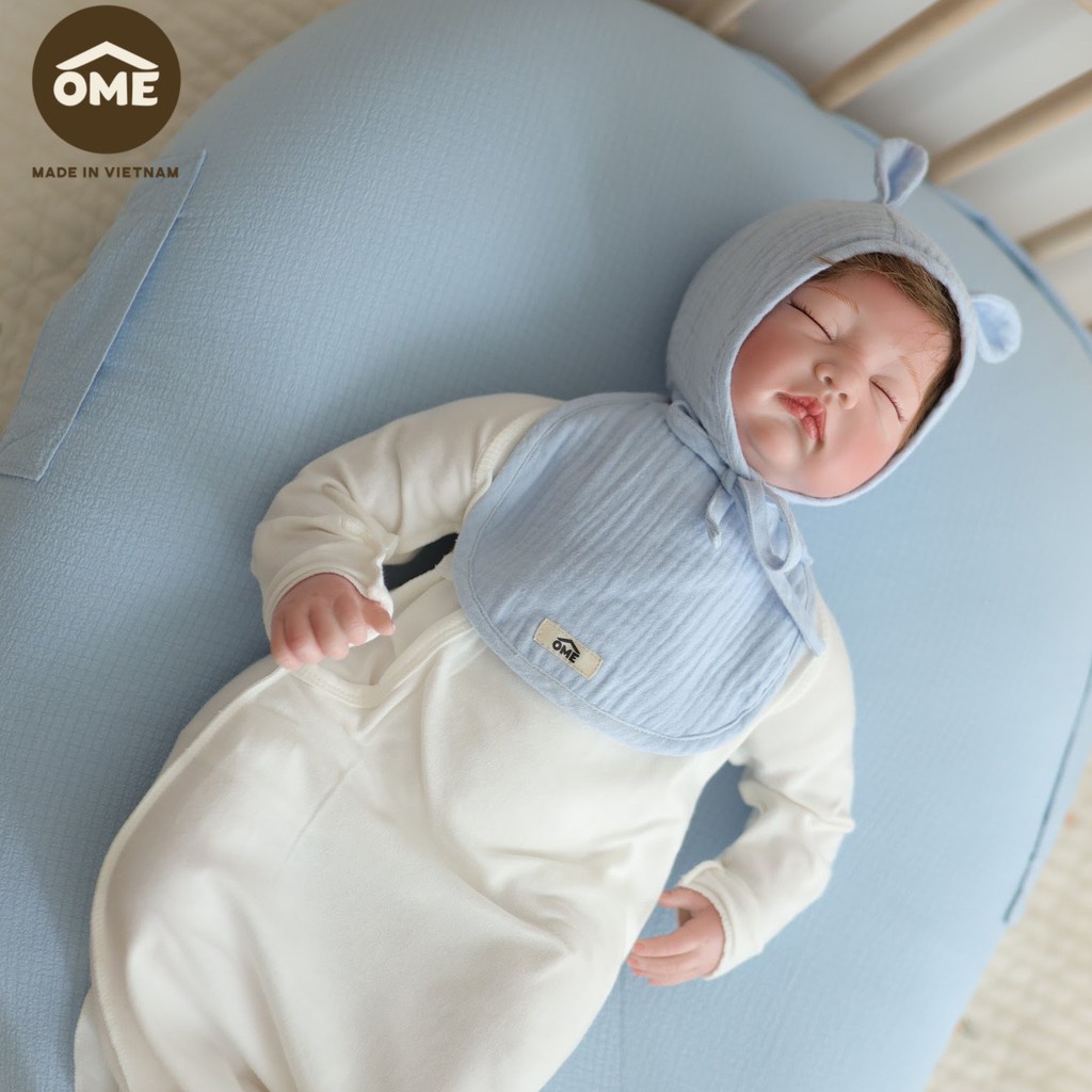 Set mũ yếm tai gấu vải xô Muslin OME