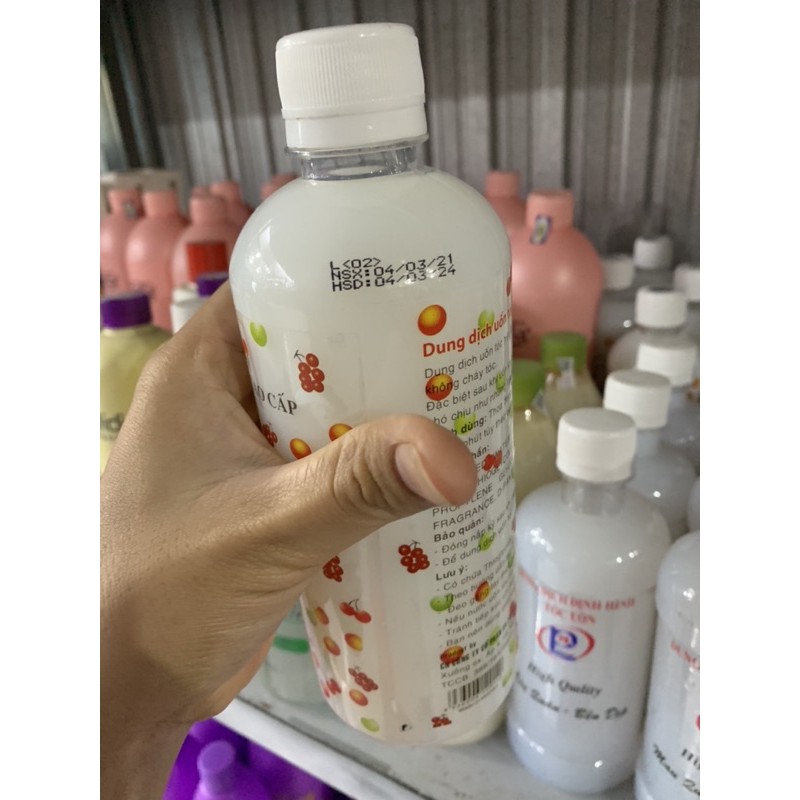 Thuốc uốn lạnh trái cây♦️GIÁ RẺ♦️500ml uốn màu xoăn, làm tiệm hay ở nhà sử dụng đều được