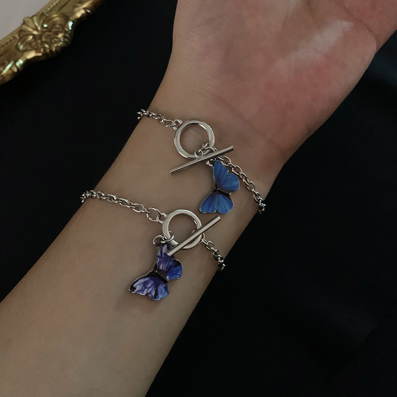 Vòng đeo tay họa tiết bươm bướm thời trang đơn giản