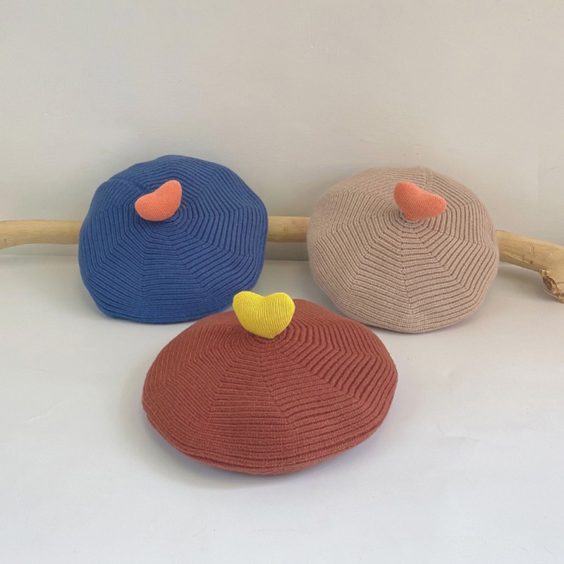 （hết hàng）Mũ Nồi Len Màu Trơn Đính Trái Tim Xinh Xắn Cho Bé