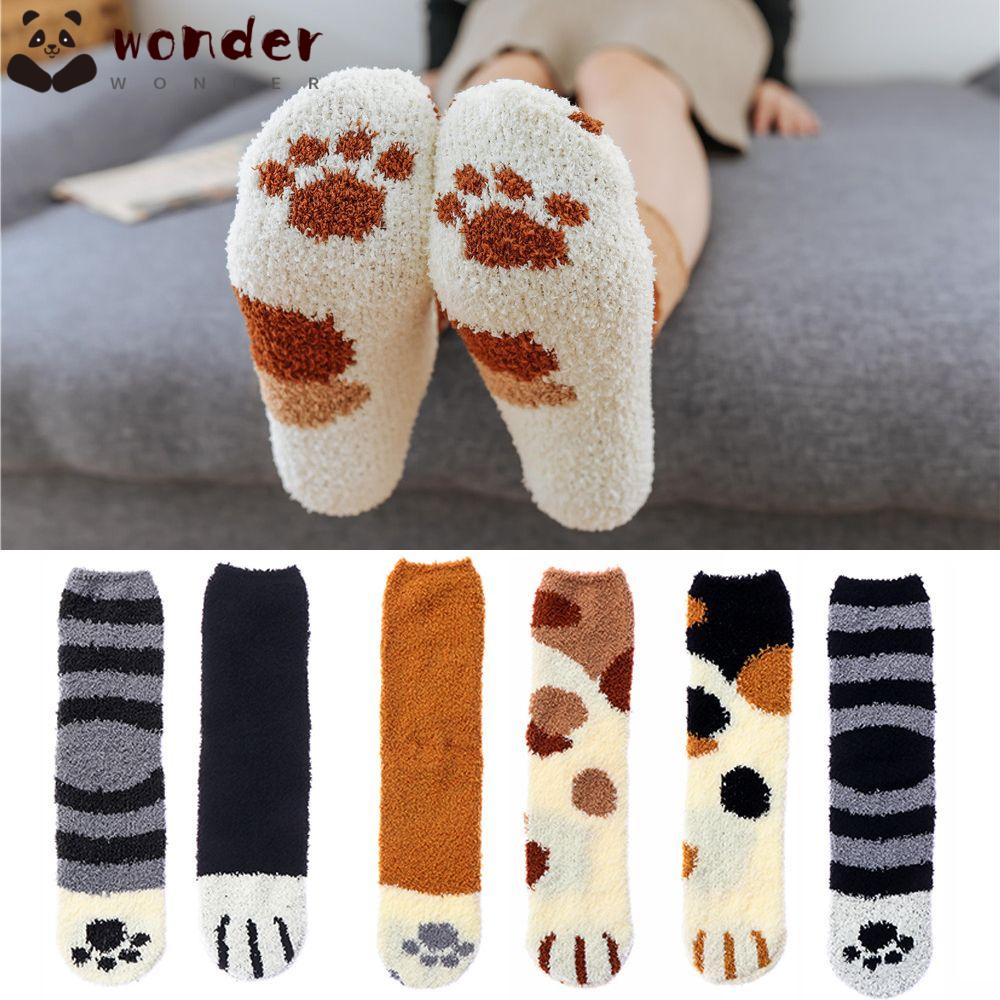 Vớ nhung giữ ấm mùa đông kiểu dáng Giáng Sinh dễ thương