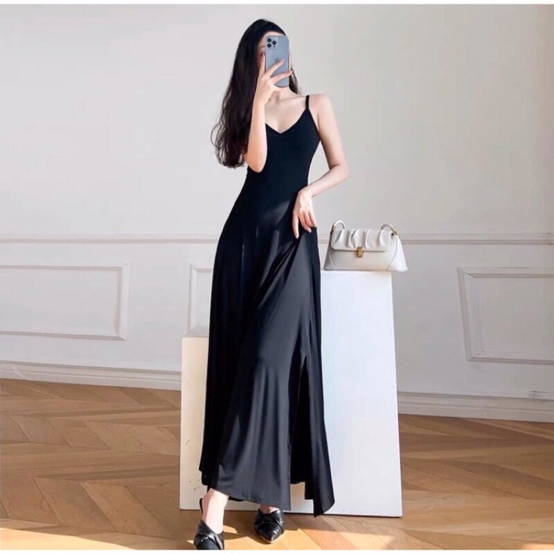 VÁY 2 DÂY ĐEN DÁNG DÀI XẺ CẠNH