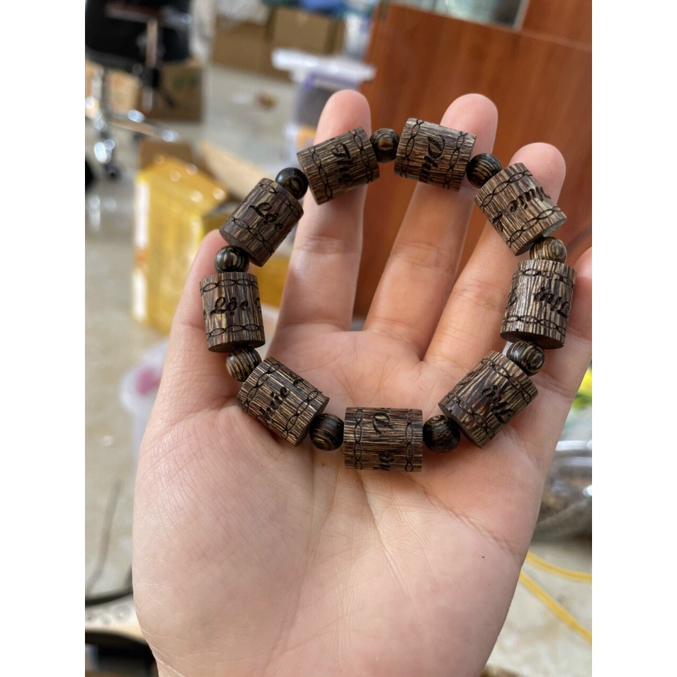 Vòng Trầm Hương Sánh Chìm Khắc Laze - Trầm Hương Nam Sánh Chìm - Khắc Laze