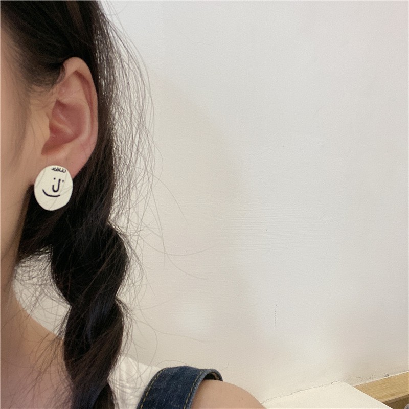 Bông Tai Bạc S925 Hình Chân Dung Độc Đáo Dễ Thương