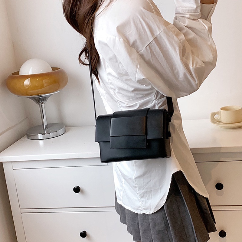 Túi đeo chéo IELGY dáng vuông nhỏ màu sắc đơn giản dễ phối đồ phong cách Hàn Quốc dành cho nữ