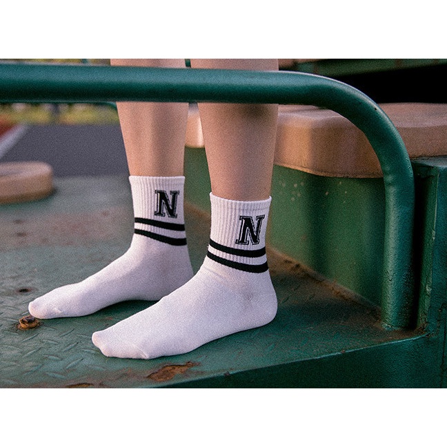 Tất Vớ cổ lửng Nam Nữ chữ cái đủ màu phong cách trẻ trung, năng động