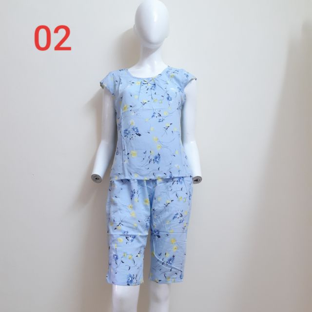 Bộ mặc nhà quần lửng chất liệu lanh