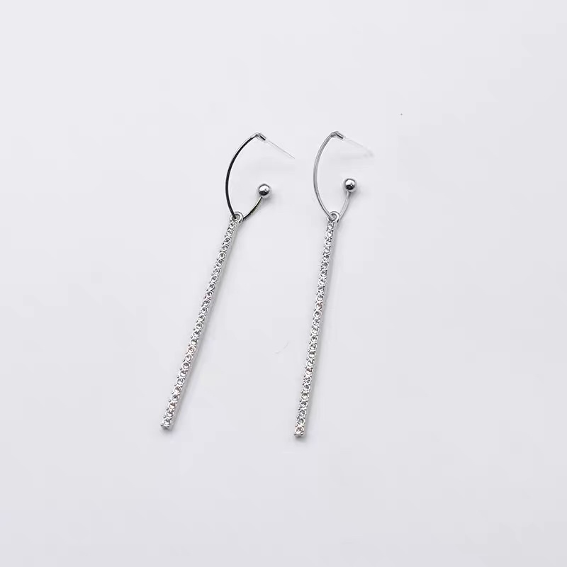 bông tai dáng dài đính đá đeo được 2 phong cách