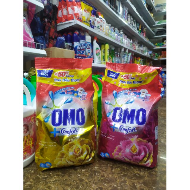 Bột giặt OMO 2.7kg