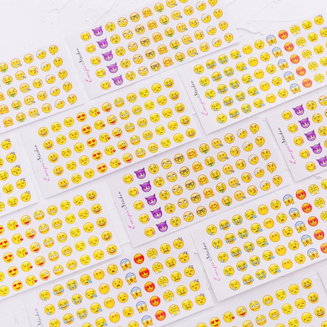 Set 12 vỉ sticker gồm 660 hình Emoji đáng yêu