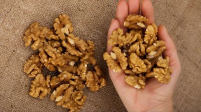 Quả óc chó Mỹ Đã tách vỏ 500gr