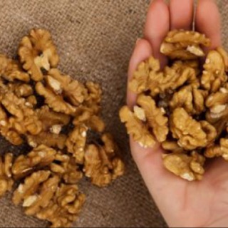 Quả óc chó mỹ đã tách vỏ 500gr