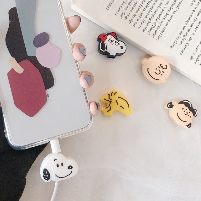 Phụ kiện bảo vệ đầu dây cáp sạc hình hoạt hình dễ thương