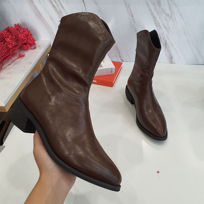 Giày boot nữ da mềm 2021 B SHOES, boot cao bồi lót nỉ khóa sau, mũi nhọn, thiết kế siêu thời trang B30