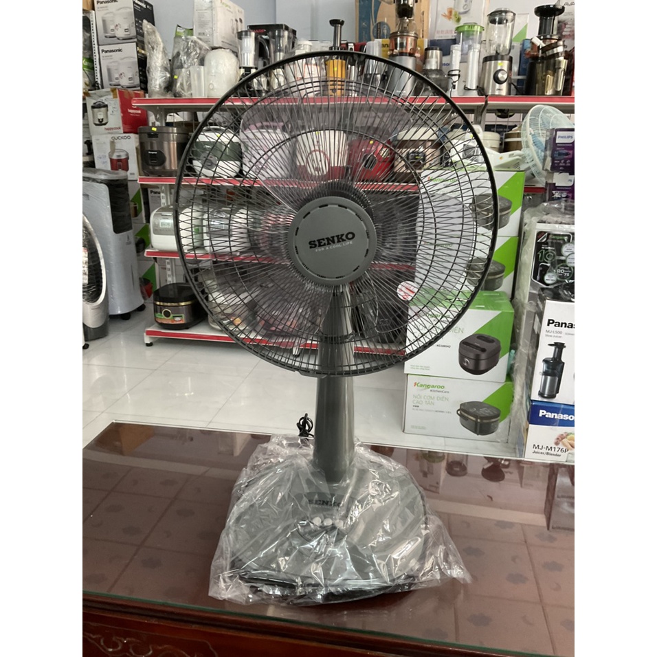 Quạt lửng Senko L1638 - Hàng trưng bày