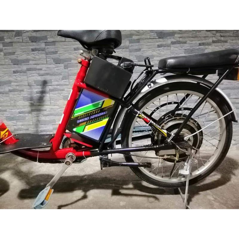 xe đạp điện asama 4 bình màu đỏ đen