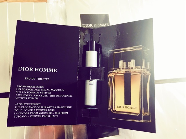 Sample nước hoa nam Dior Sauvage 1-2ml - hàng Pháp | BigBuy360 - bigbuy360.vn