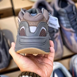 Giày Yeezy 700 V2 “Geode” (Best Quality)