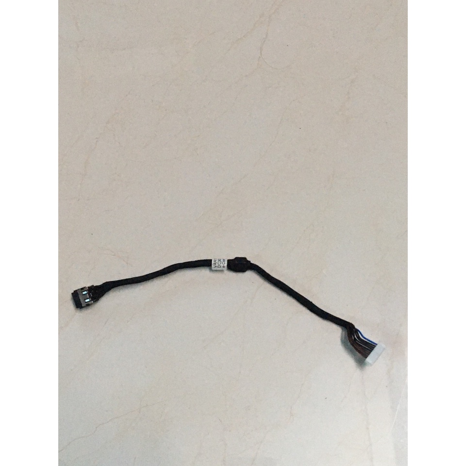 rắc cắm nguồn dell m6800