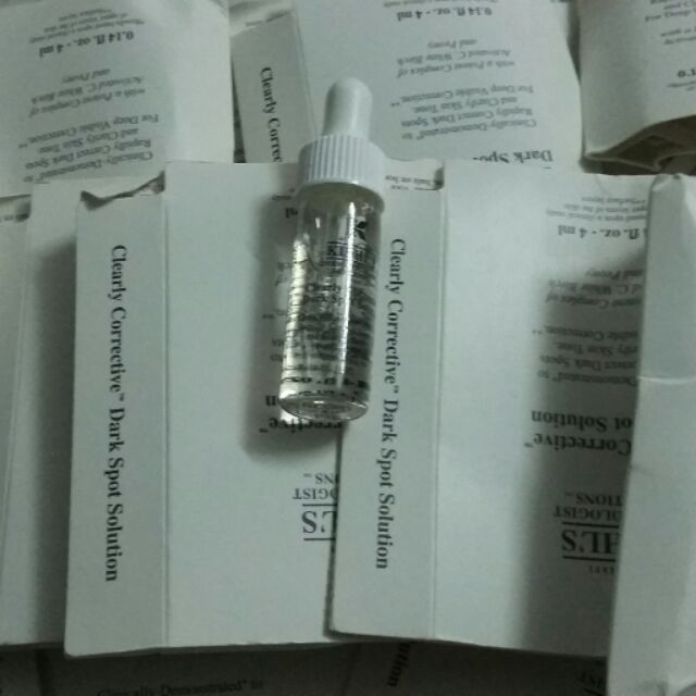 Tinh chất KIEHL'S CLEARLY CORRECTIVE DARK SPOT 4ml minisize | BigBuy360 - bigbuy360.vn