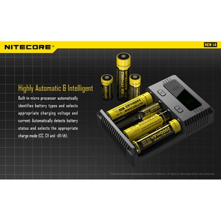 SẠC 4 PIN THÔNG MINH NITECORE NEW I4