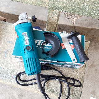 MÁY MÀI GÓC CHUYÊN DỤNG 710W TOTAL TG1071006