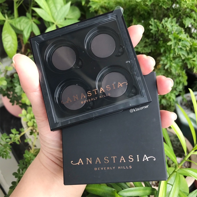 Khay Đựng Màu Mắt 4 ô Anastasia Beverly Hills