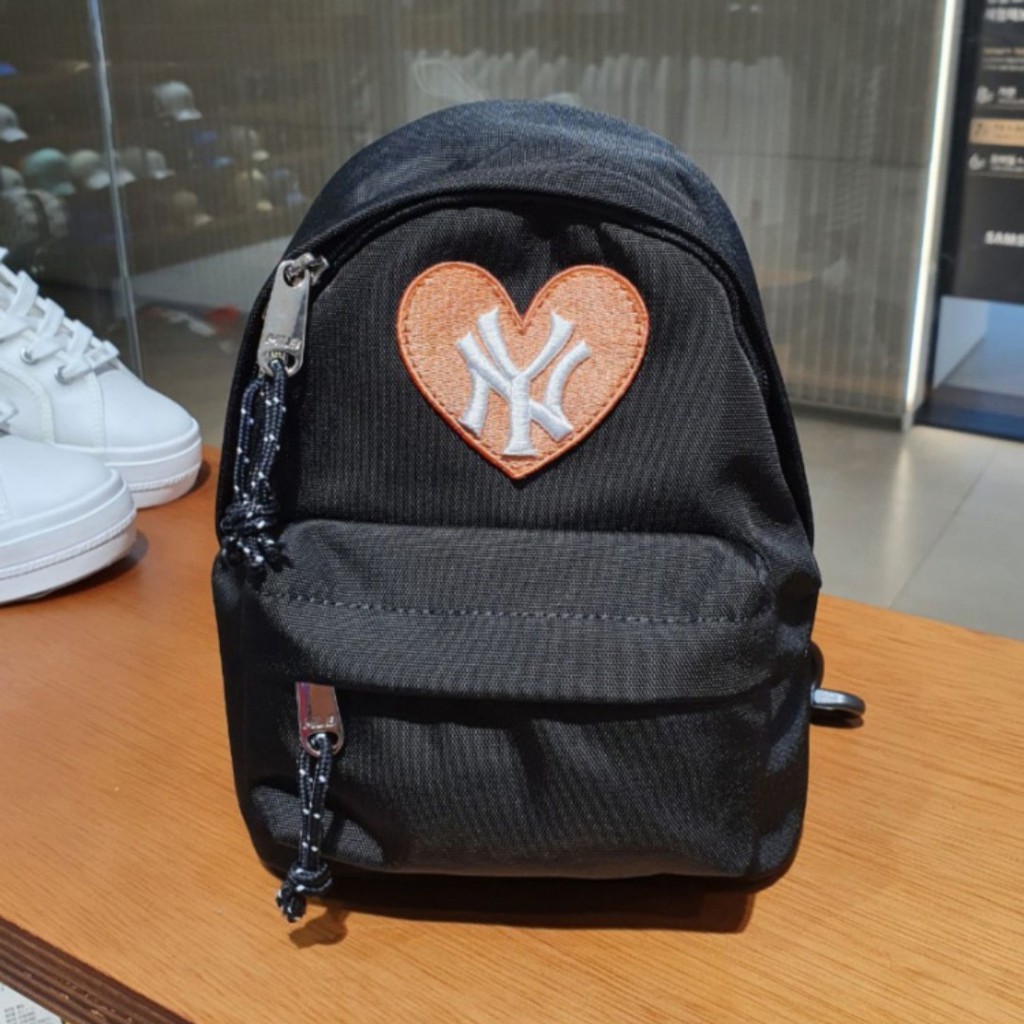 Ba lô MLB túi nhắn tin tình yêu mới của Hàn Quốc sinh viên trẻ  Túi đi học nữ trái tim trong màu đen ba lô nhỏ