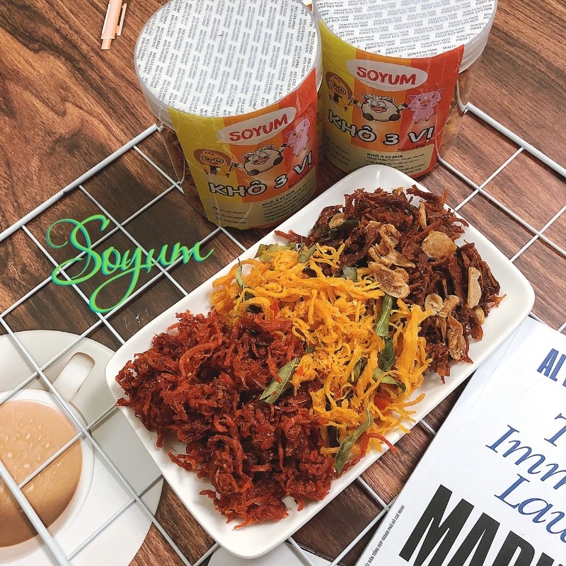 Khô gà lá chanh mix khô heo,khô bò hộp 150g, ăn vặt SoYum thơm ngon từng sợi | BigBuy360 - bigbuy360.vn