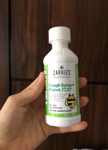 Siro Ho Zarbees Cough Syrup USA từ tinh chất cao thường xuân và mật ong thiên nhiên