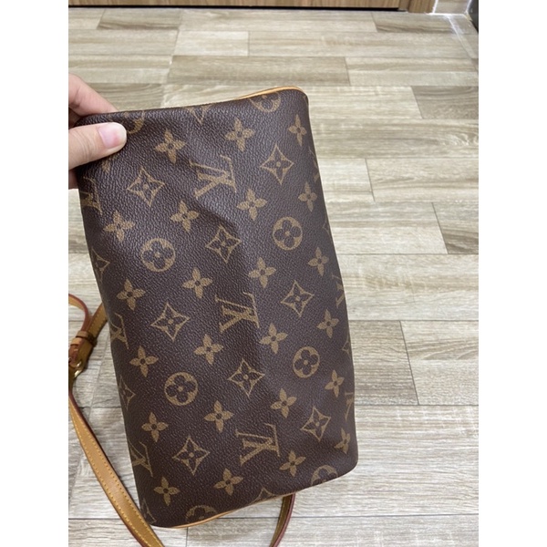 Túi si da thật LV trống