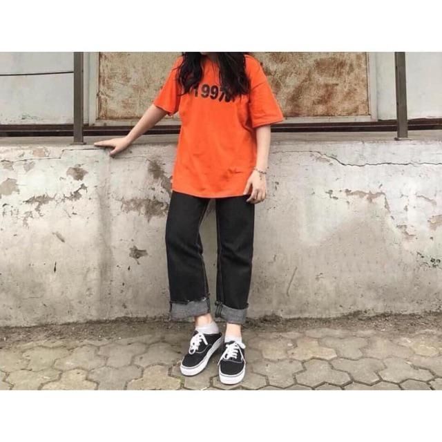 Quần jeans ống suông xắn gấu