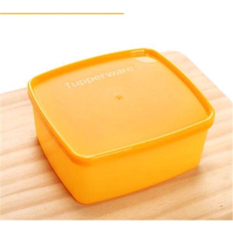 Bộ hộp TUPPERWARE ngăn mát combo 4 món 800ml