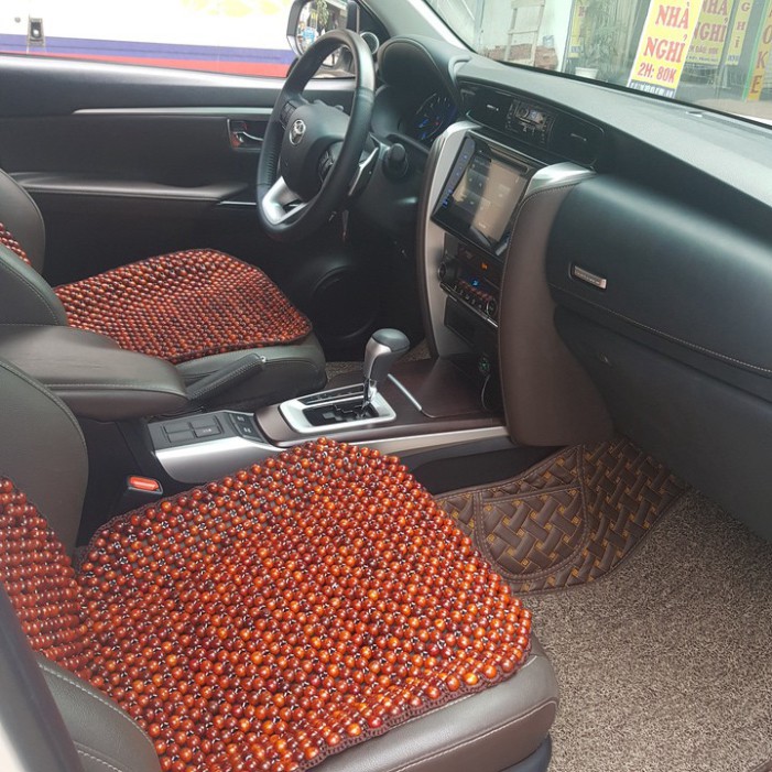 Sản Phẩm Đệm hạt gỗ tựa lưng massage lót ghế ô tô 100% gỗ Hương Nâu tự nhiên cao cấp HN-D .