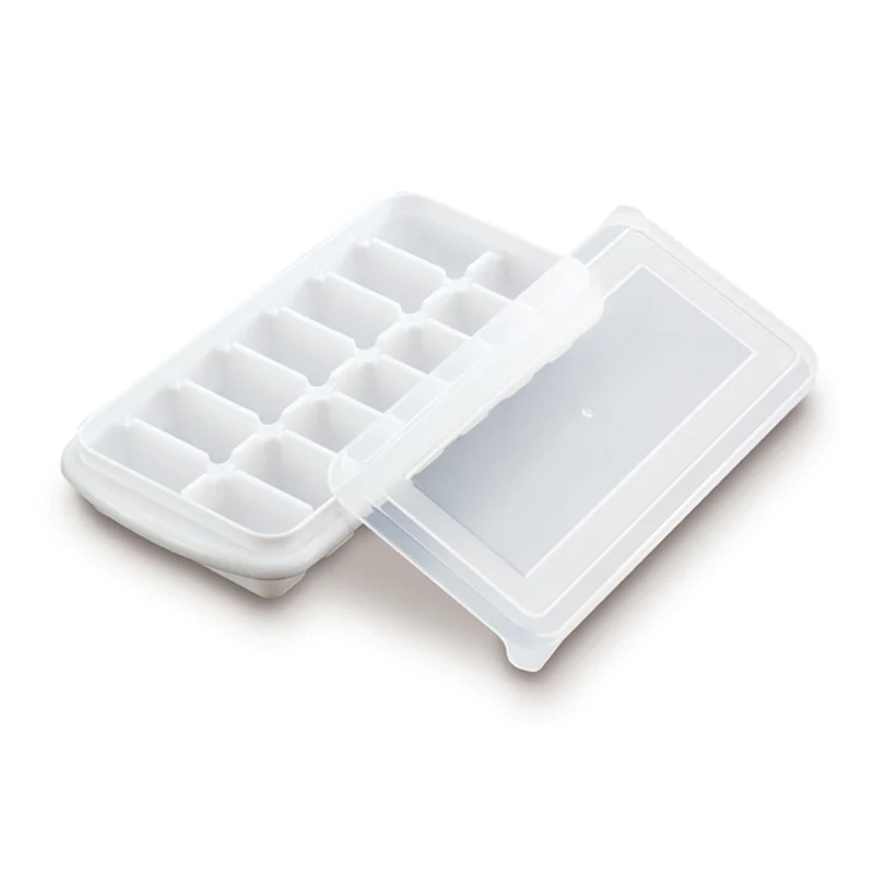 Daiso Khay Làm Nước Đá Có Nắp Ice Cube Tray With Lid