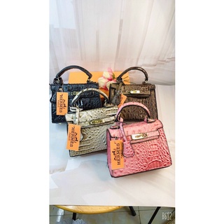 Túi xách Hm da cá sấu kèm dây đeo chéo