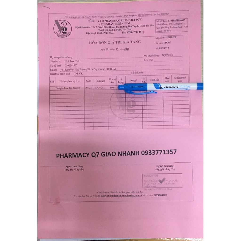 NGUYÊN THÙNG 12 chai 1 lít Nước muối sinh lý NaCL 0,9% BA THÁNG HAI Nacl 0,9% 3/2 Nuoc muoi suc mieng 3/2 Natr