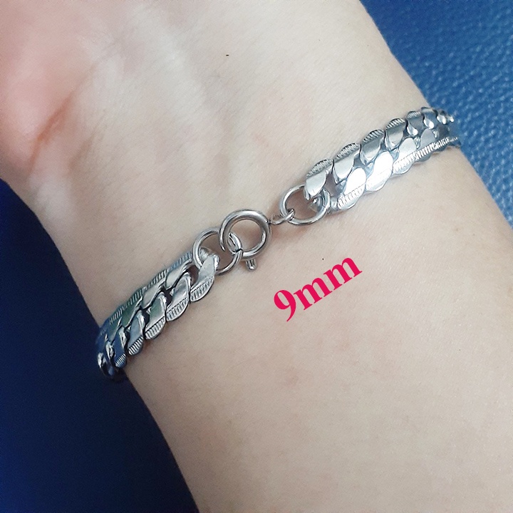Lắc tay kiểu lặc 9mm chạm khít 2 bên khóa tròn sáng đẹp, không đen, đem lại đẳng cấp cho người đeo
