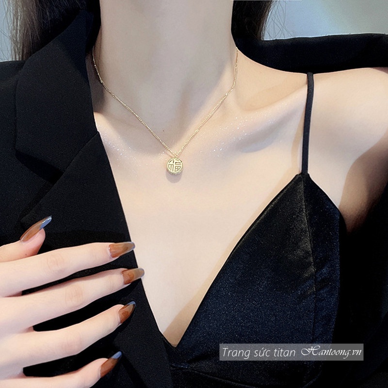 Dây chuyền titan nữ không gỉ mặt chữ phúc phong cách thời tranh thanh lịch cổ điển